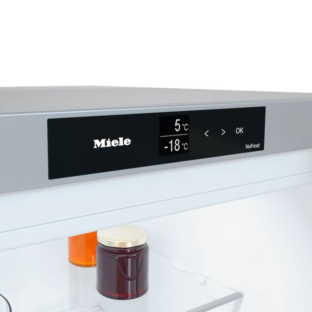 Kfn 4395 Dd Freestanding Fridge & Freezer by Miele