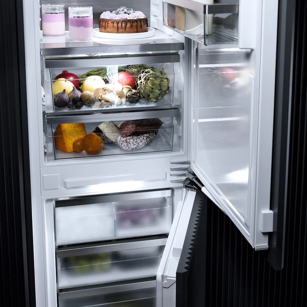 Kfn 7764 D Built-In Fridge & Freezer by Miele