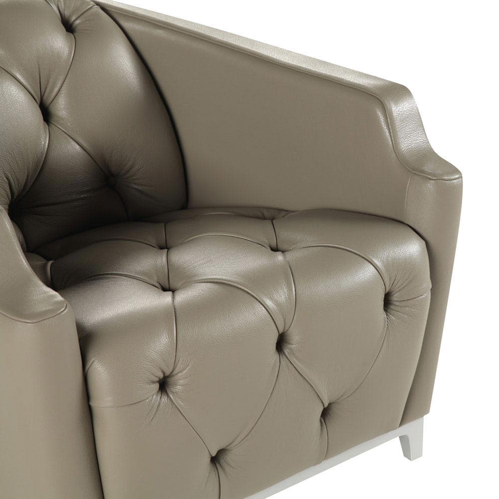 Aversa Armchair by Milano Collection By Naustro Italia