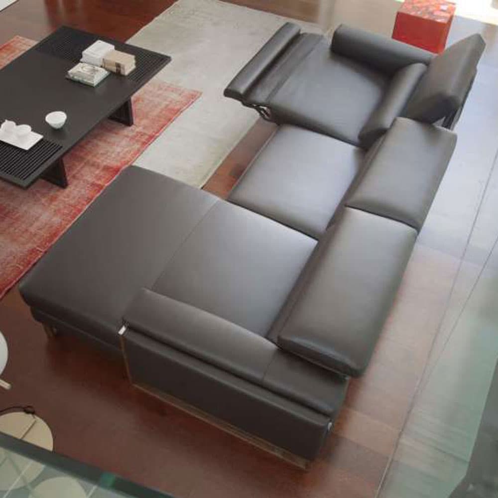 Romo Relax Sofa by Milano Collection By Naustro Italia