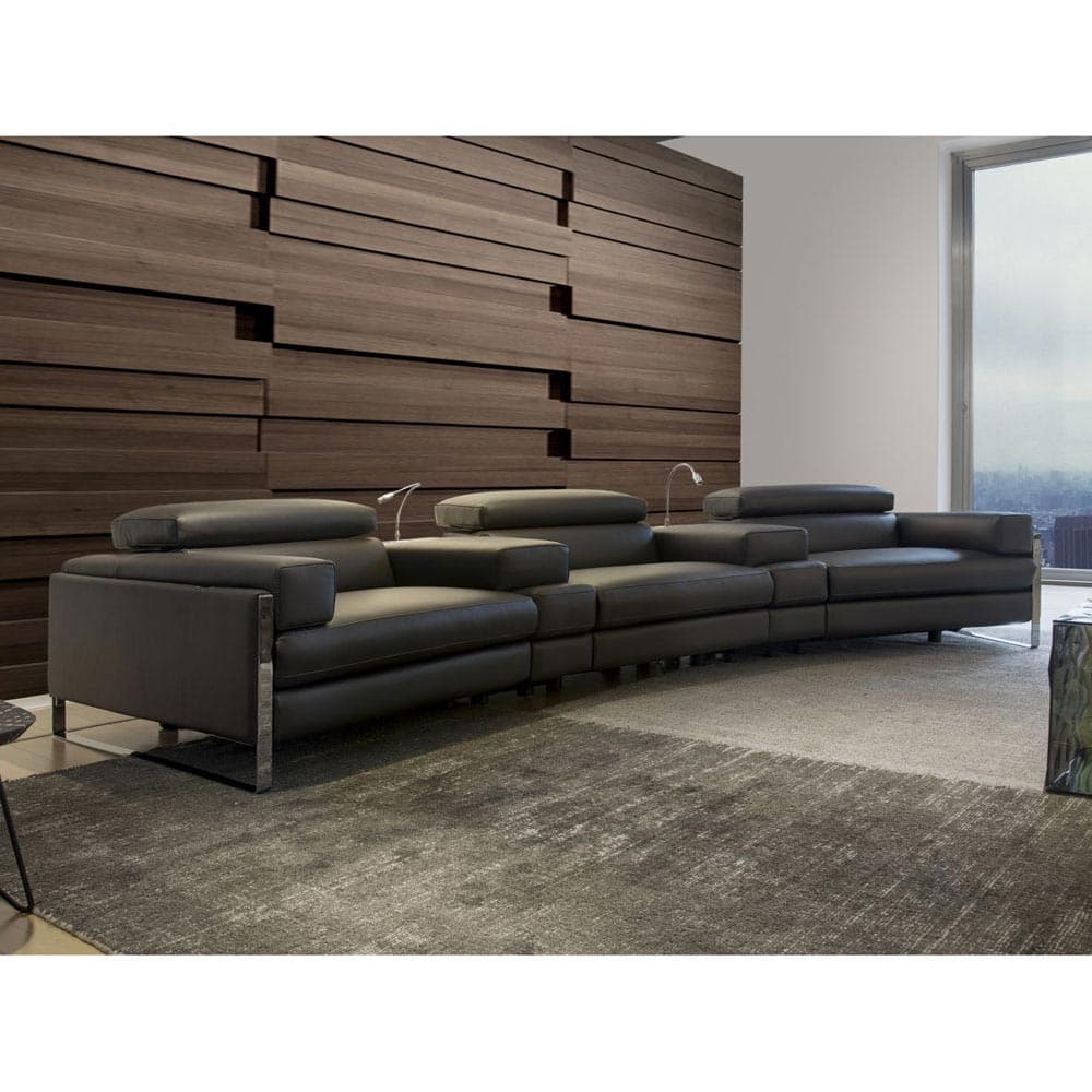 Romo Relax Sofa by Milano Collection By Naustro Italia