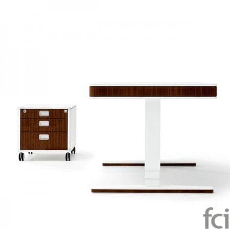 T7 Office Table by Moll