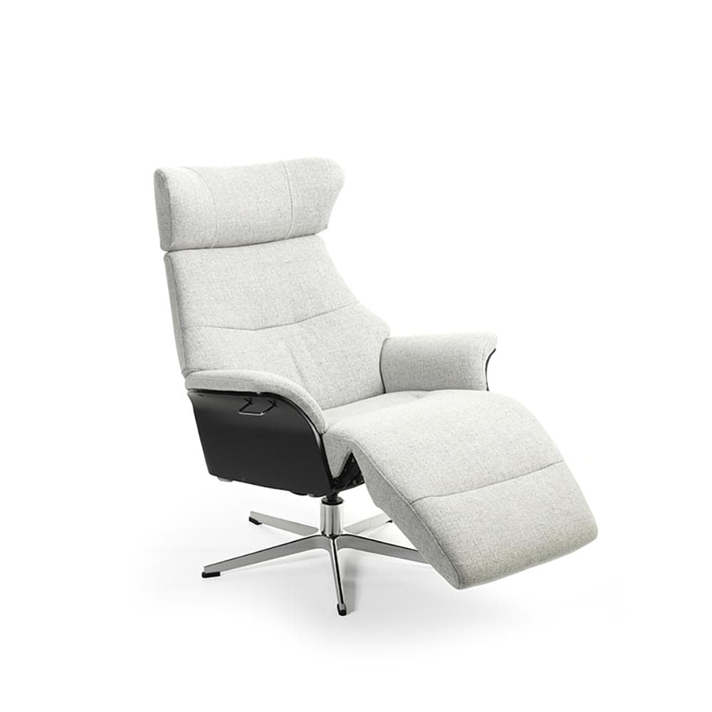 Air With Footrest Swivel Chair | Naustro Unwind Collection | FCI London