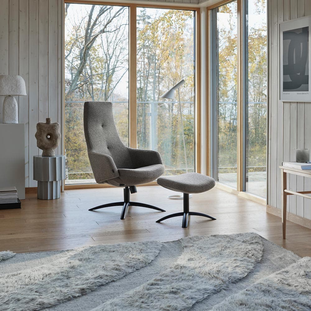 Joy Swivel Chair | Naustro Unwind Collection | FCI London