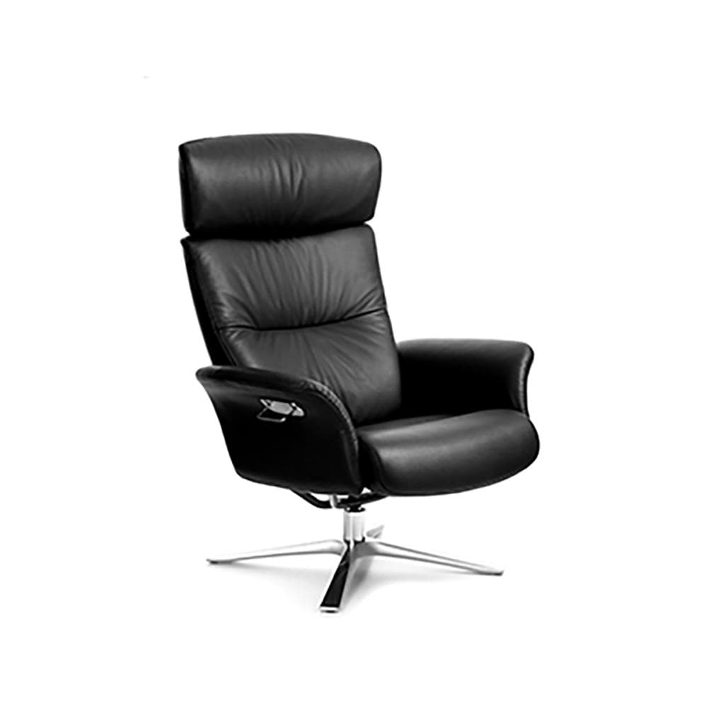 Master Classic Swivel Chair | Naustro Unwind Collection | FCI London