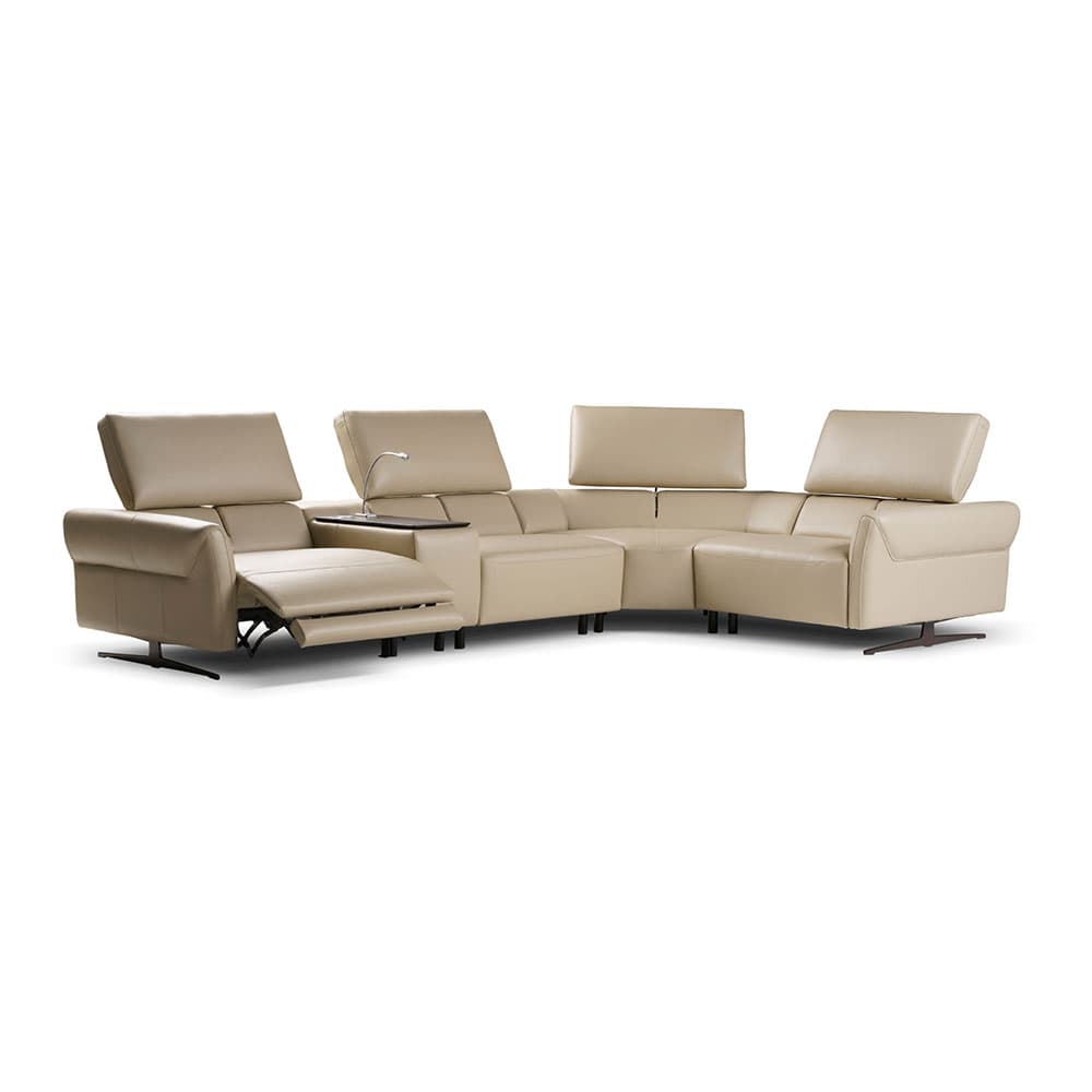 Cosmopolitan Sofa by Nexus Collection