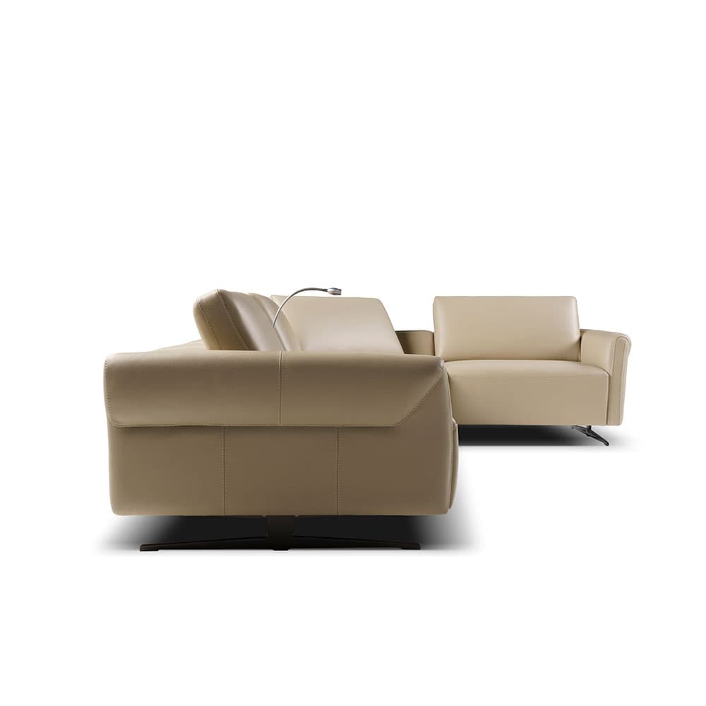 Cosmopolitan Sofa by Nexus Collection