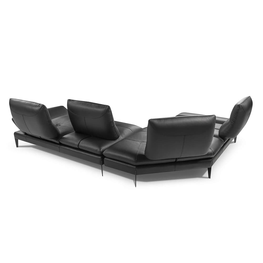 Monnalisa Sofa by Nexus Collection