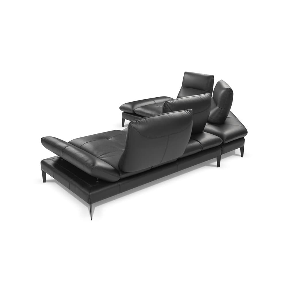 Monnalisa Sofa by Nexus Collection