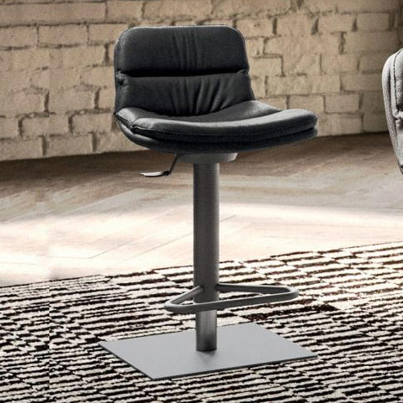 Morris Bar Stool by Ozzio Italia