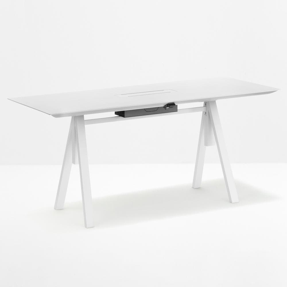 Arki Adjustable Bt Office Desk by Pedrali