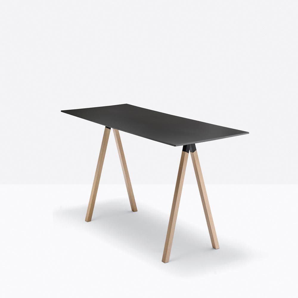 Arki Arkw7 Desk by Pedrali