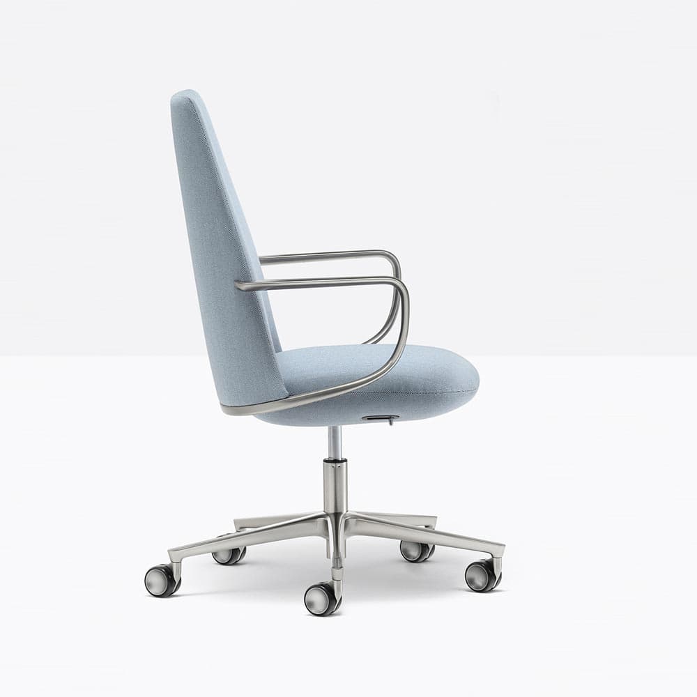 Elinor 3755 Swivel Chair by Pedrali