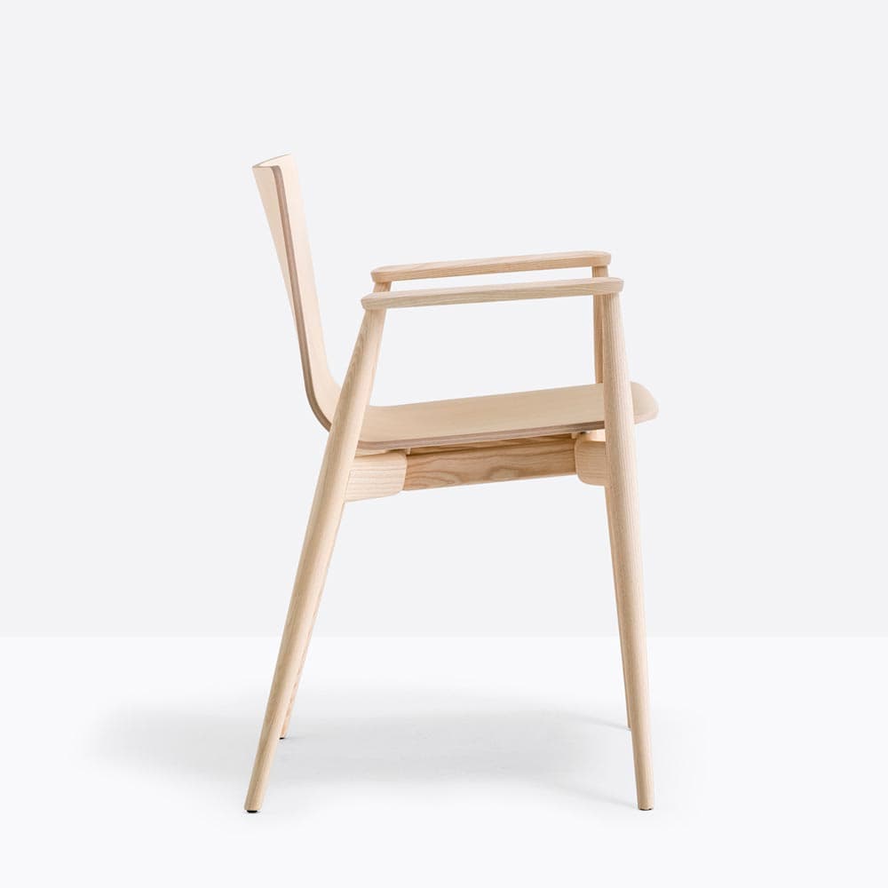 Malmo 395 Armchair by Pedrali