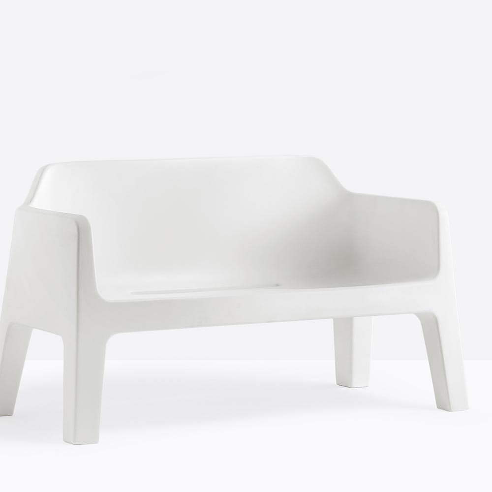 Plus 636 Outdoor Seating by Pedrali