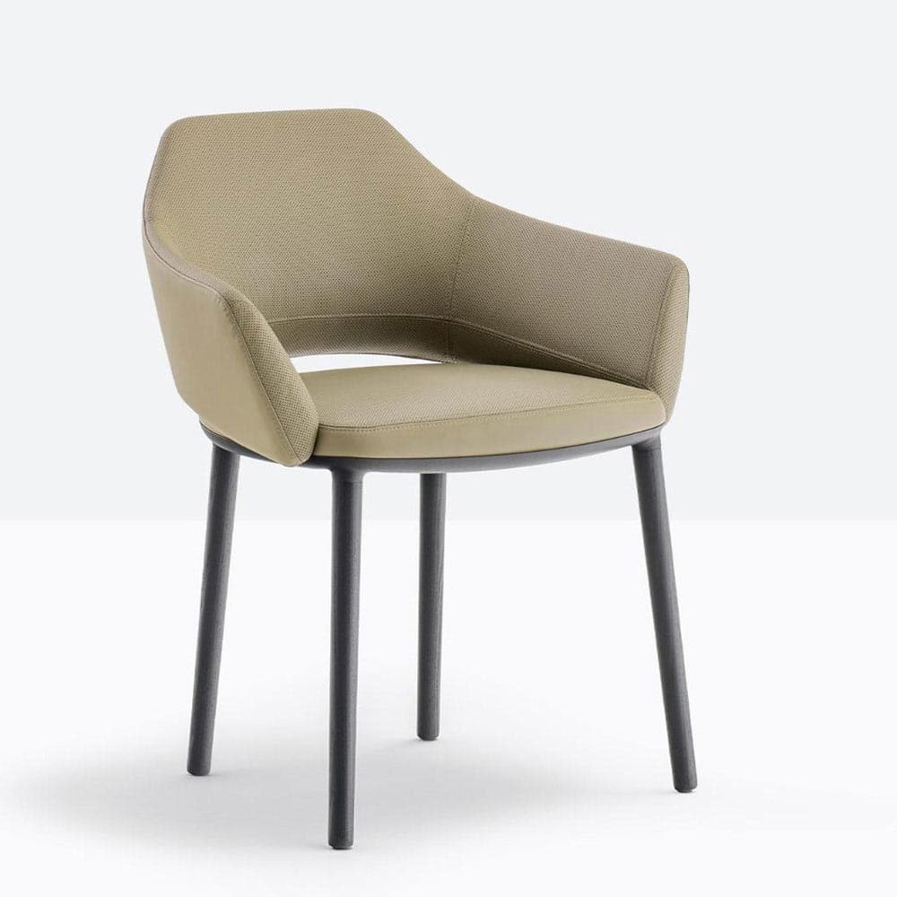 Vic 645 Armchair by Pedrali