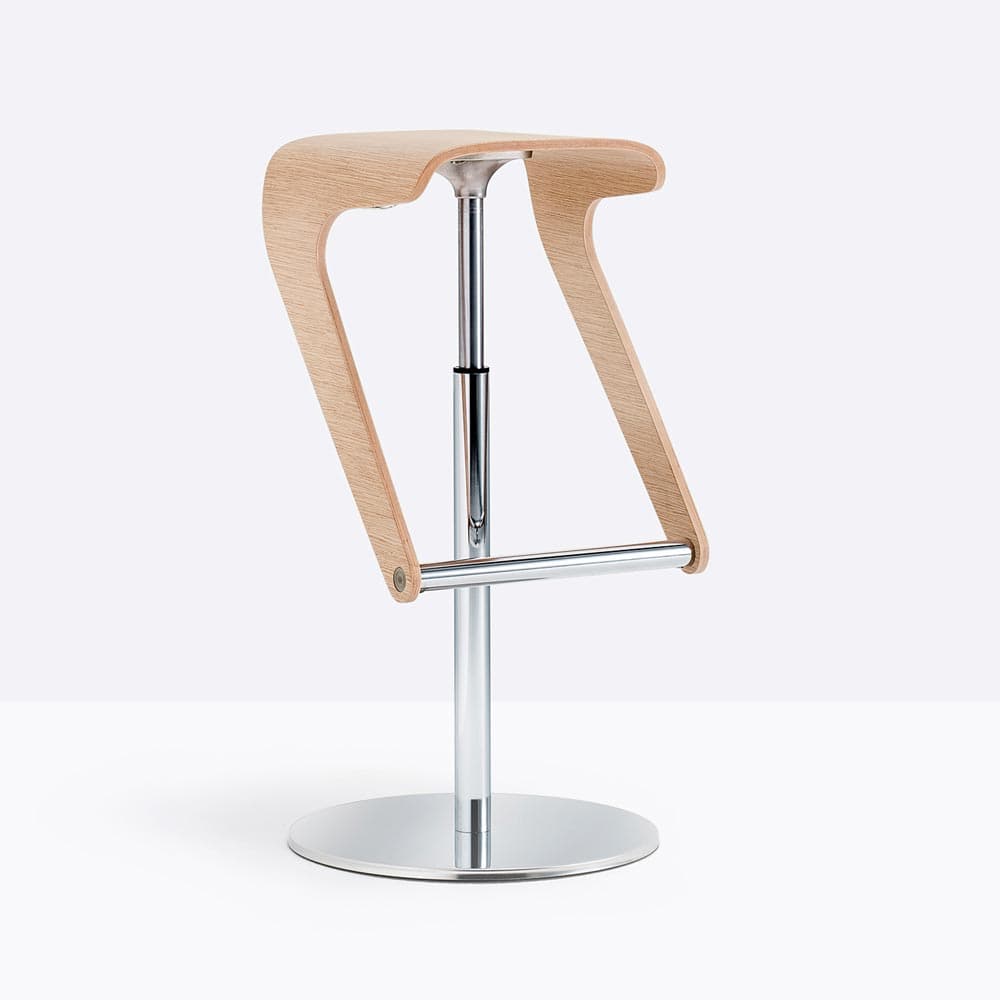 Woody 495 Bar Stool by Pedrali