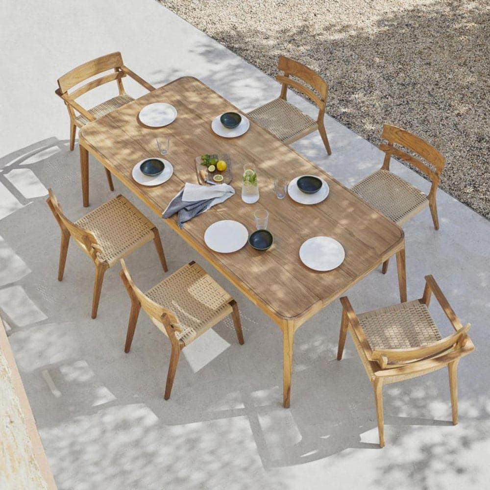 Paralel Dining Table by Point 1920