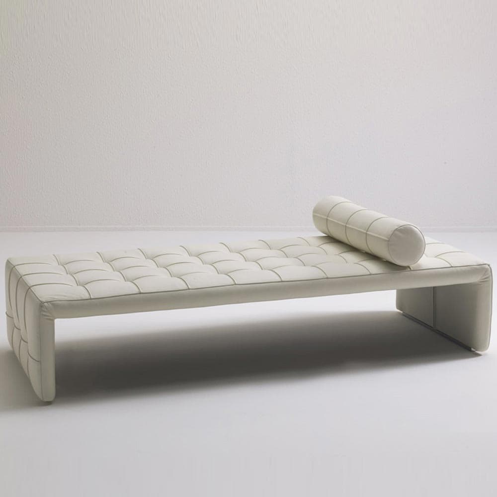 Scarlett Bench by porada