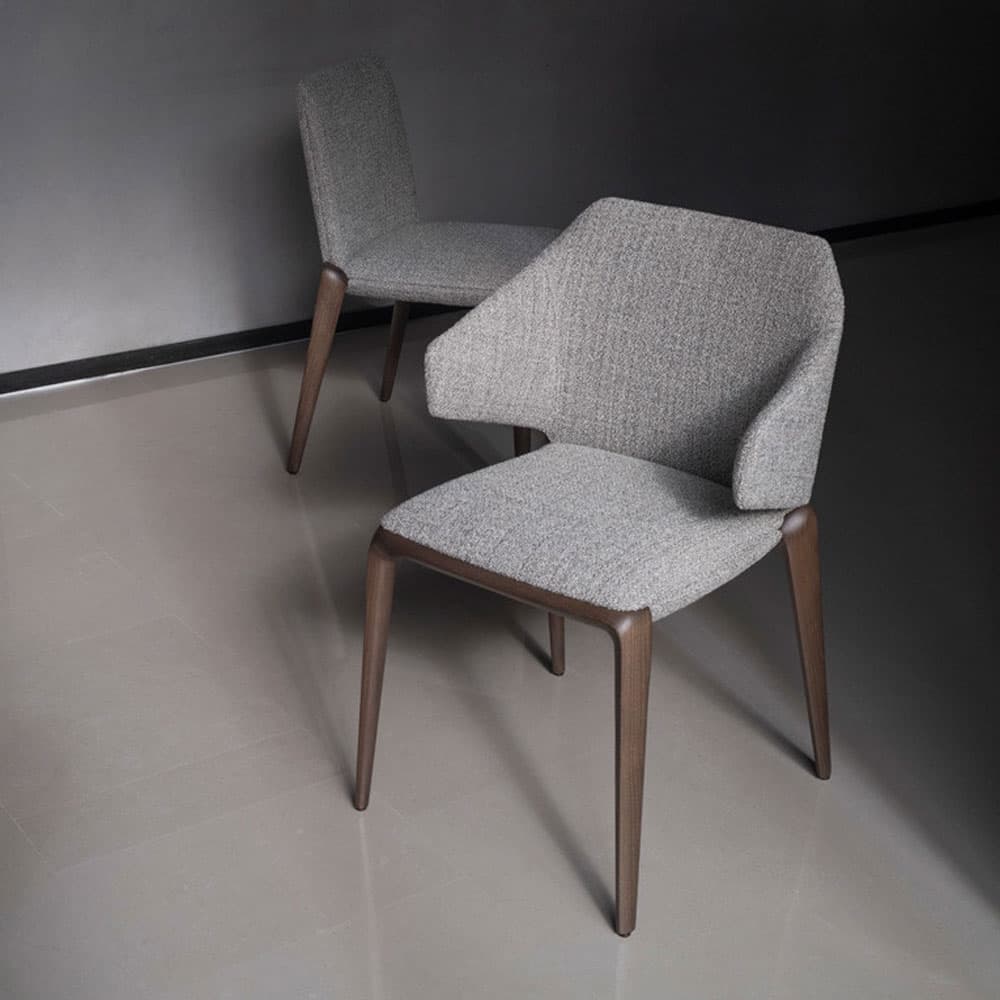 Hiru Armchair By FCI London