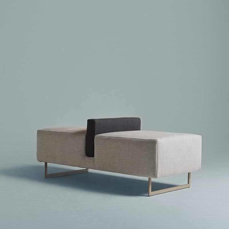 Onda 2 Bench by Quick Ship