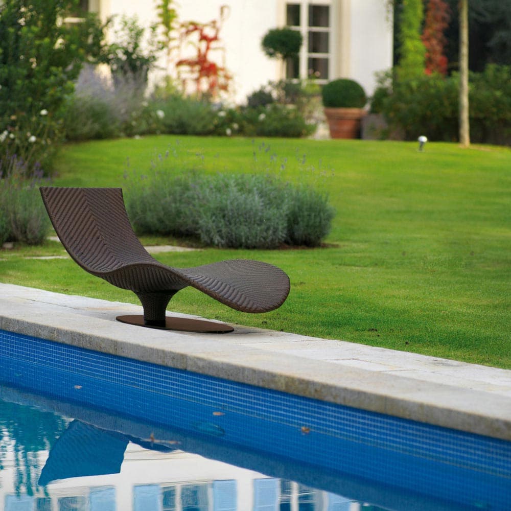 Caribe Sun Lounger by Roberti Rattan