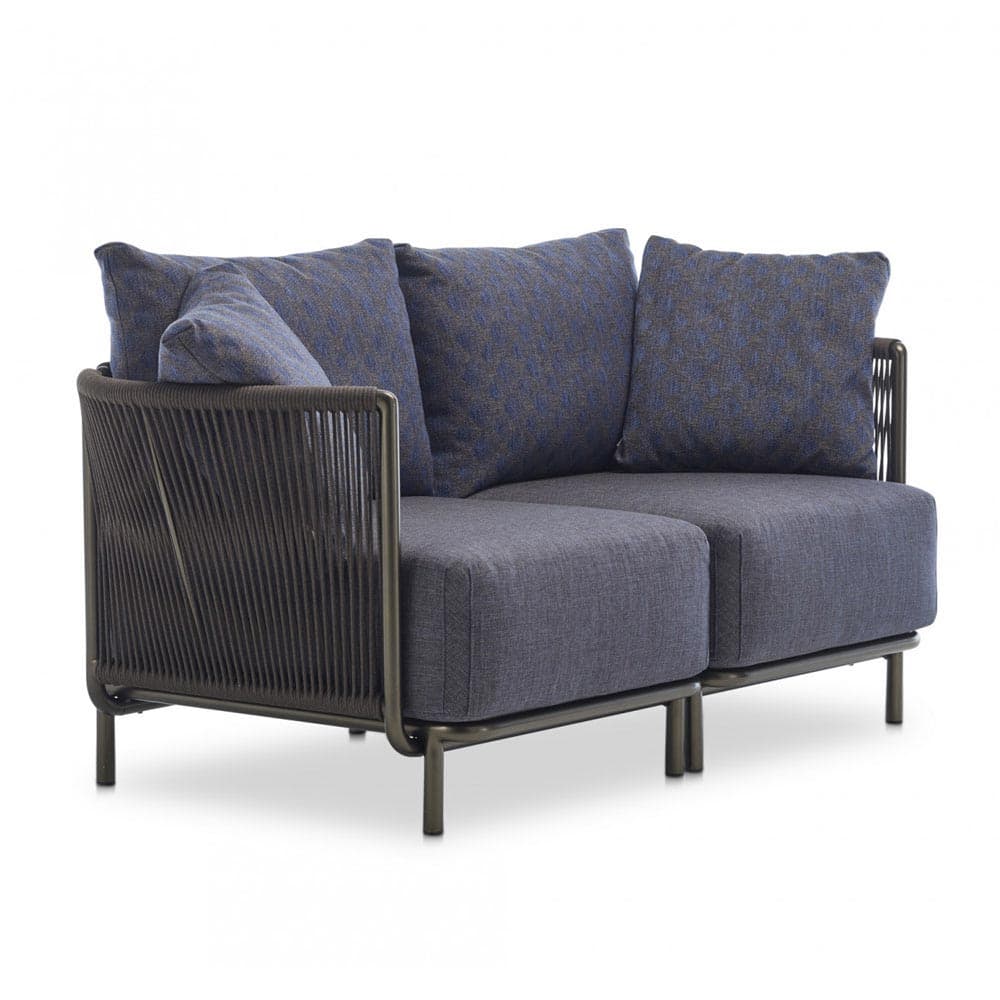 Queen Outdoor Sofa by Roberti Rattan