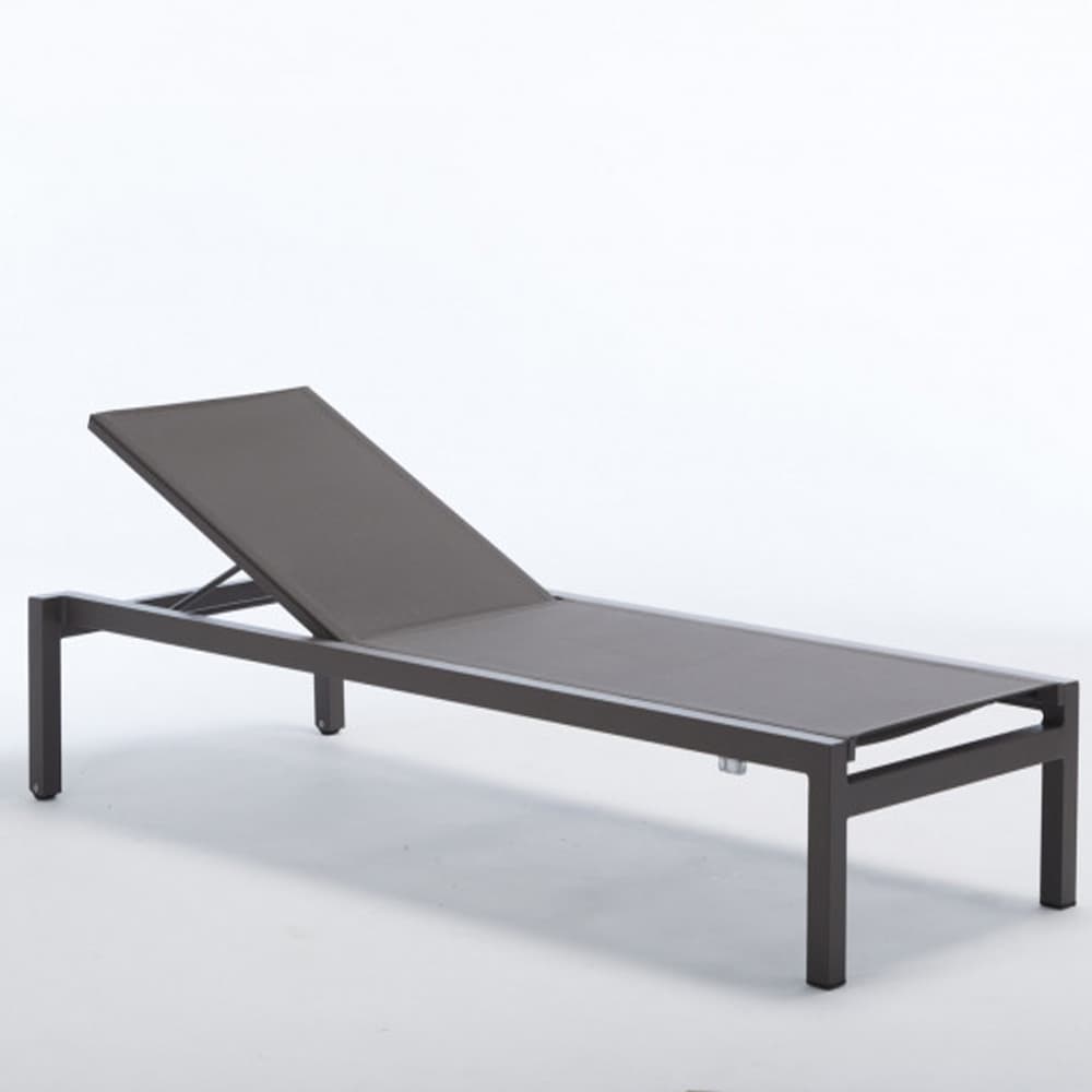 Samba Rio Sun Lounger by Roberti Rattan