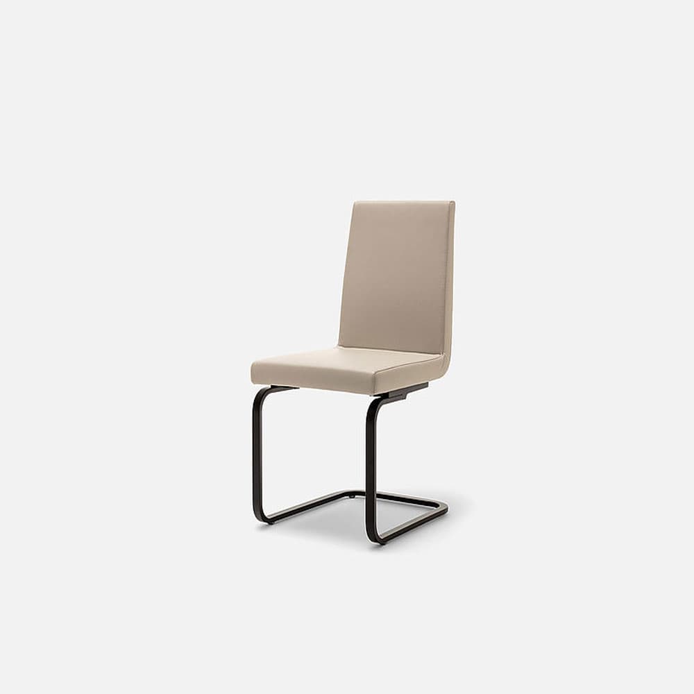 620 Chair Dining Chair By FCI London