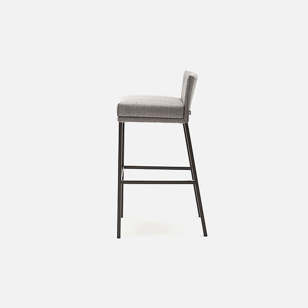 651 Bar Stool By FCI London