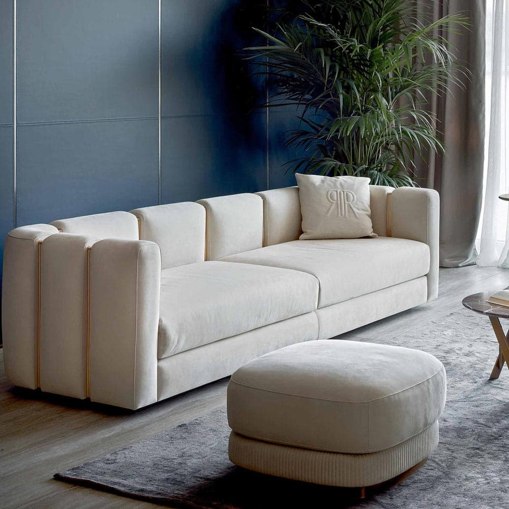 Club Sofa by Rugiano