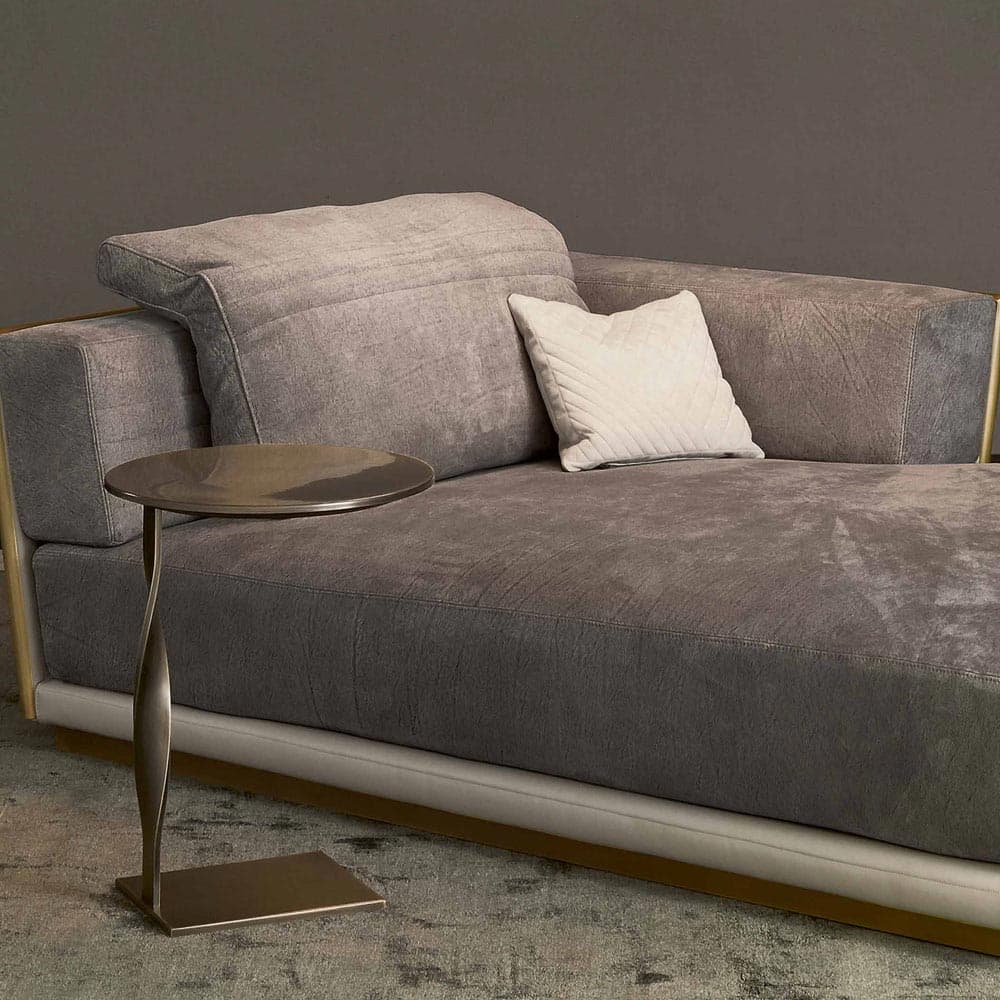 Empire Chaise Longue by Rugiano