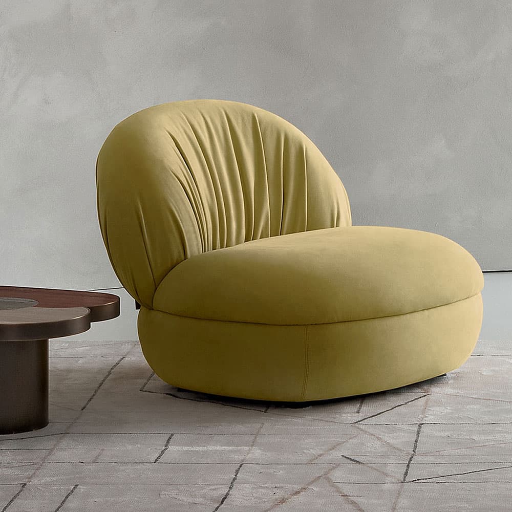 Fandango Armchair by Rugiano