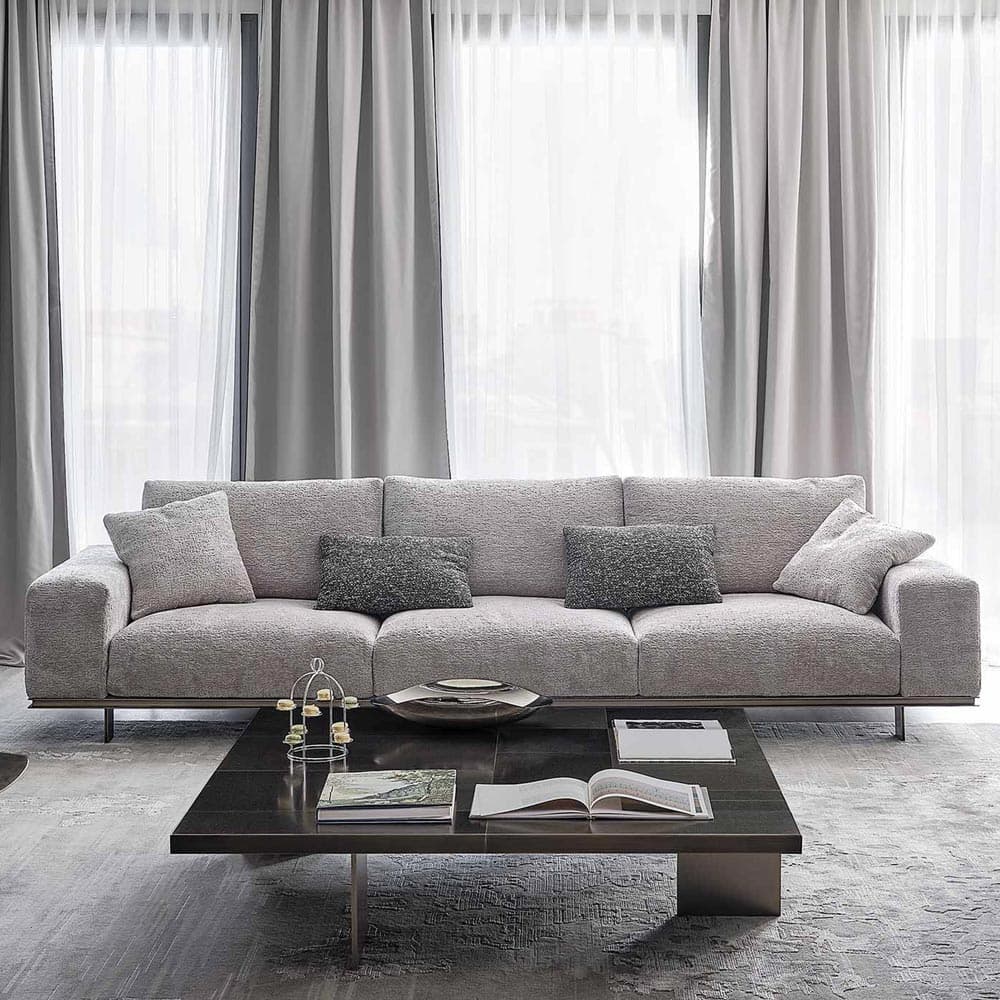 Memphis Sofa by Rugiano