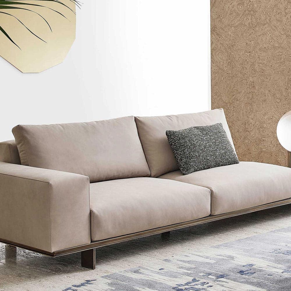 Memphis Sofa by Rugiano