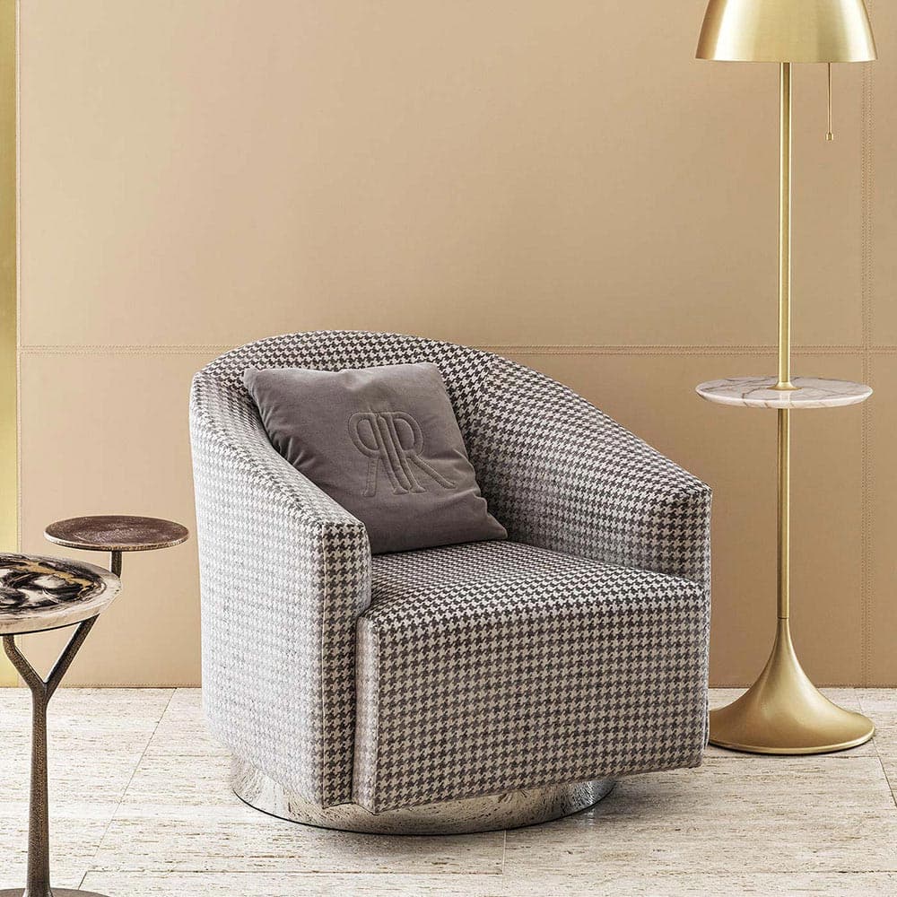 Opera Armchair by Rugiano