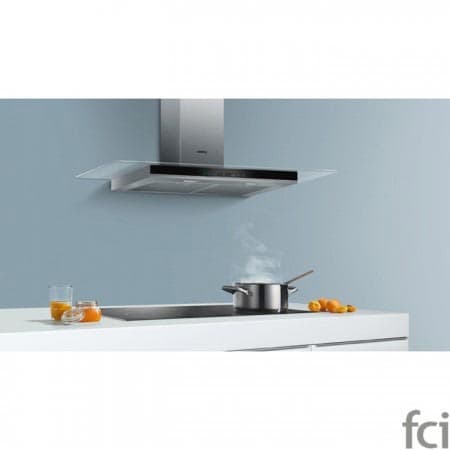 IQ700 - LC98GA572B Glass Design Chimney Hood by Siemens