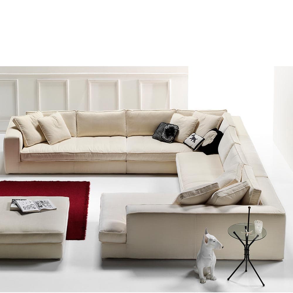 Manhattan Sofa by Silvano Luxury