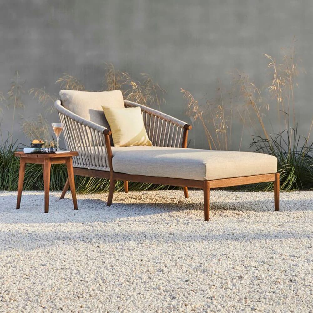 Legna Chaise Longue by Skyline Design