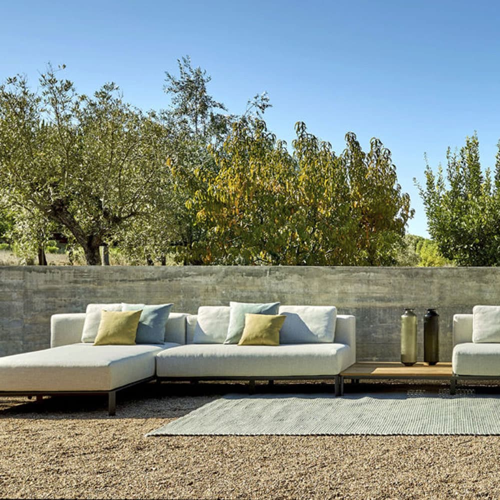 Mauroo Love Outdoor Sofa by Skyline Design