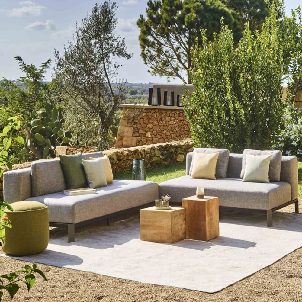 Mauroo Love Outdoor Sofa by Skyline Design