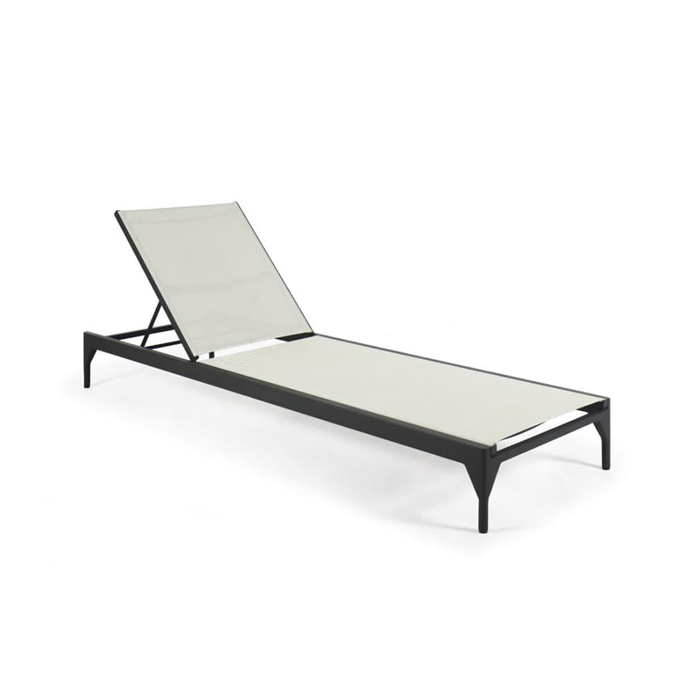 Western Sun Lounger by Skyline Design