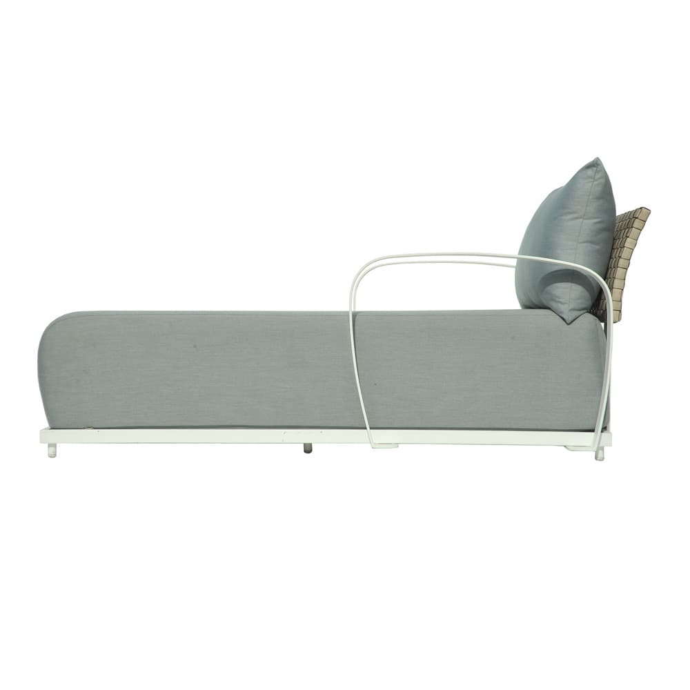 Windsor Chaise Longue by Skyline Design