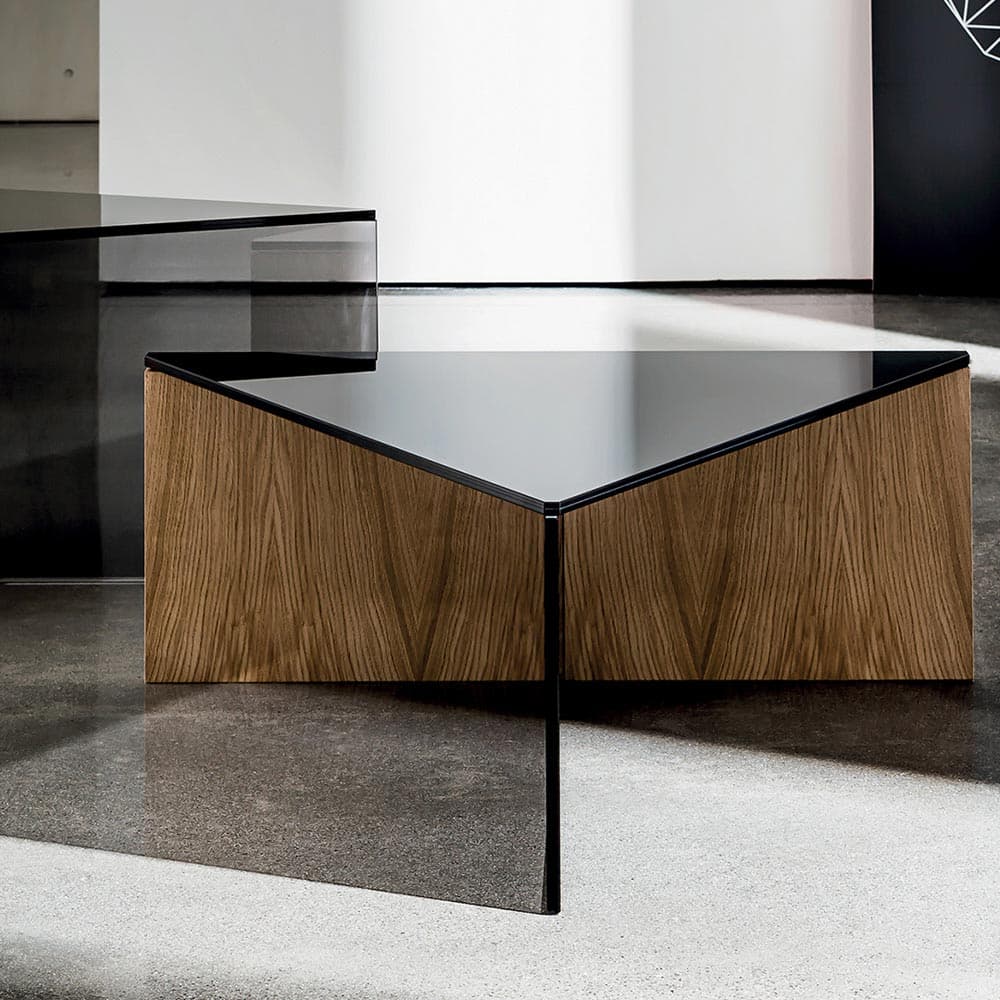 Regolo Triangular Coffee Table by Sovet Italia