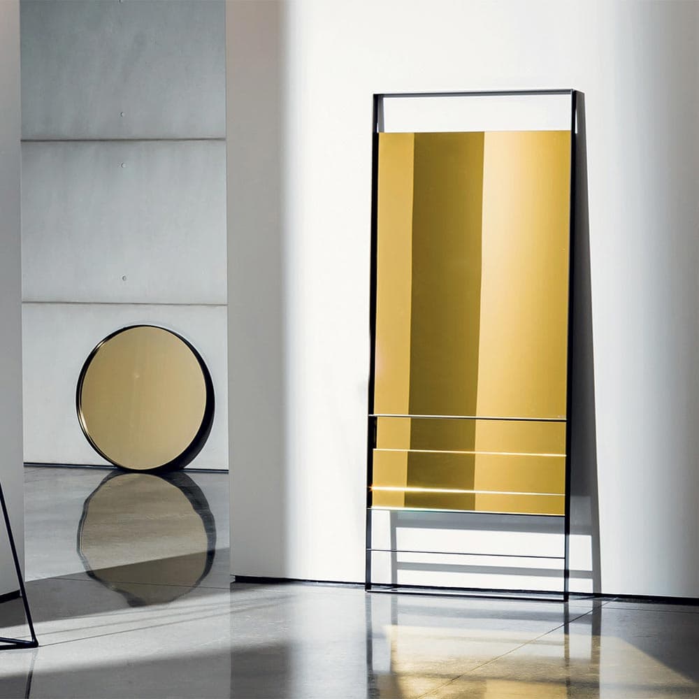 Visual Mirror by Sovet Italia