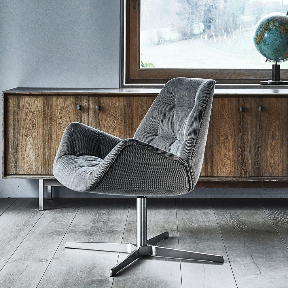 808 Armchair by Thonet