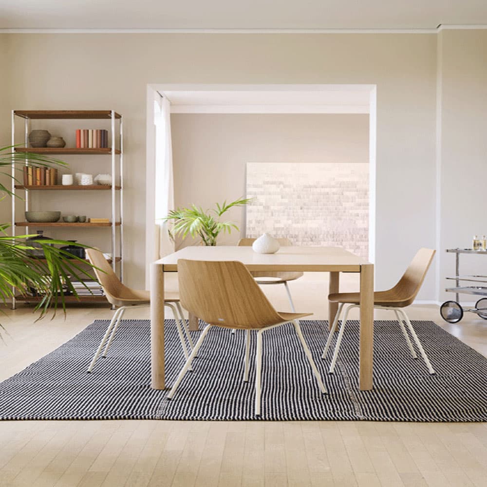 S 661 Dining Chair by Thonet | By FCI London