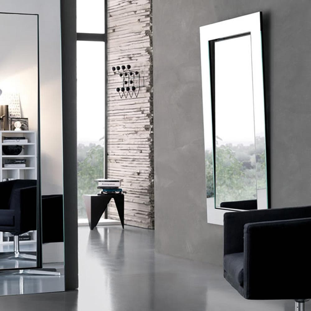 Gerundio Mirror by Tonelli Design