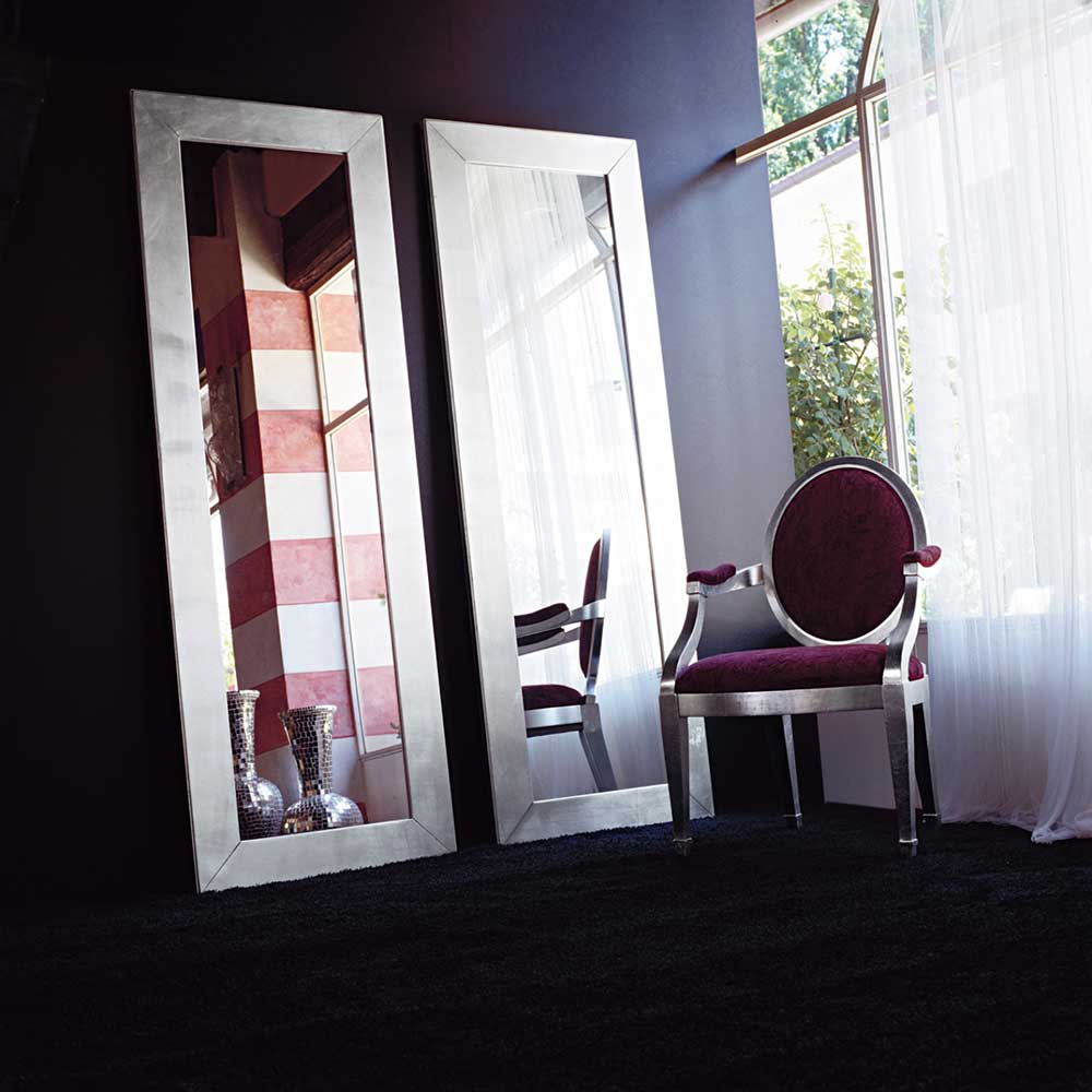 Lenia Mirror by Tonin Casa