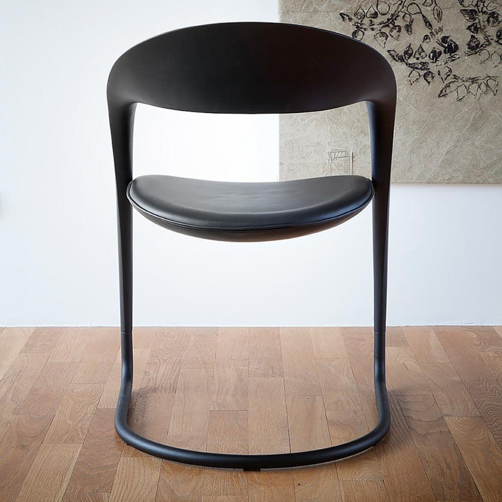 Clou Armchair by Tonon